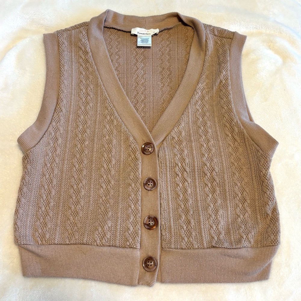 URBAN Romantics Dusty Pink Sweater Vest
